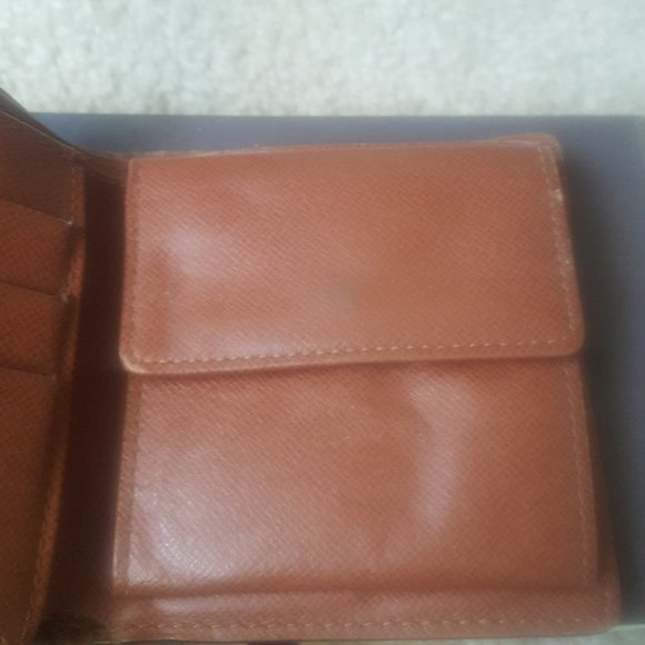 Authentic Louis Vuittion Wallet - Picture 4 of 11
